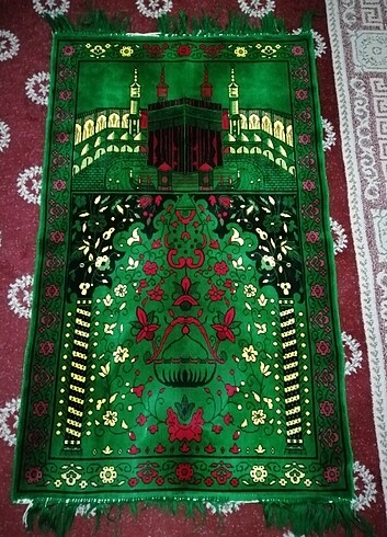 Kâbe resimli özel desenli kadife seccade 