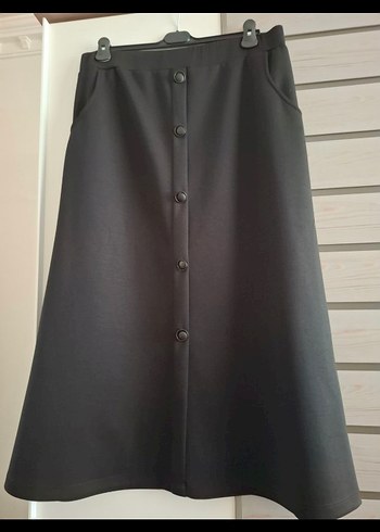 Düğmeli Siyah Uzun Kadın Etek - Görsel 4