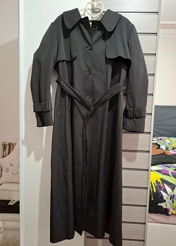 Kemerli Siyah Kadın Trençkot - Görsel 3