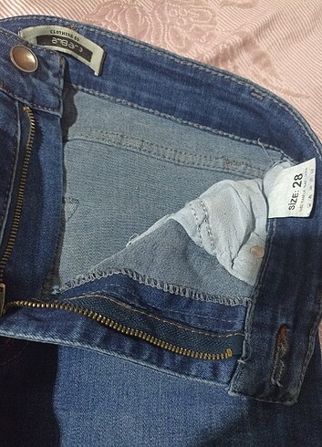 28 Beden lacivert Renk Kot jeans