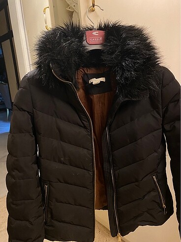 H&M Yakası kürklü mont
