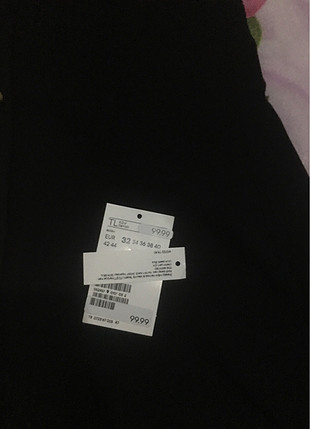 xs Beden siyah Renk H&M düğmeli elbise