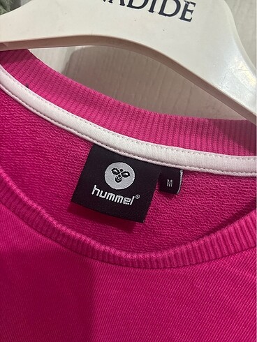 m Beden Hummel sweatshirt