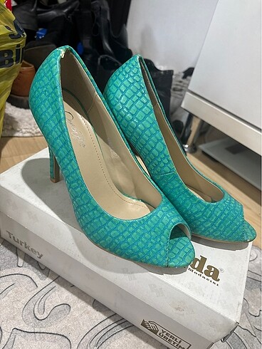 Diğer Dior model ayakkabı