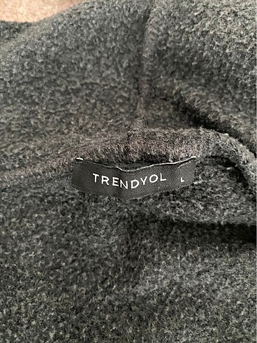 l Beden Trendyolmilla crop hırka