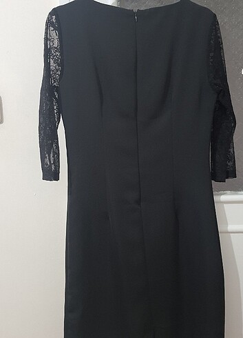 38 Beden siyah Renk Pullu Yarım Kol Dantelli Siyah Kısa Elbise