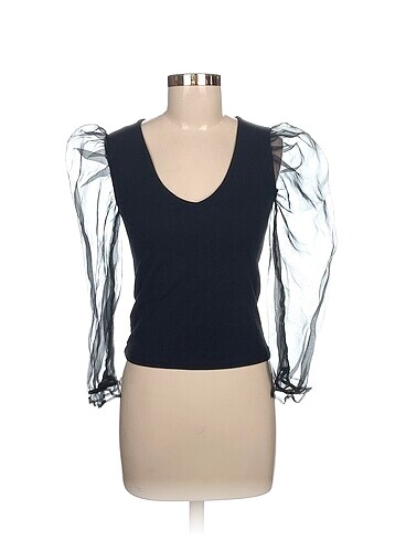 Stradivarius Bluz %70 İndirimli.