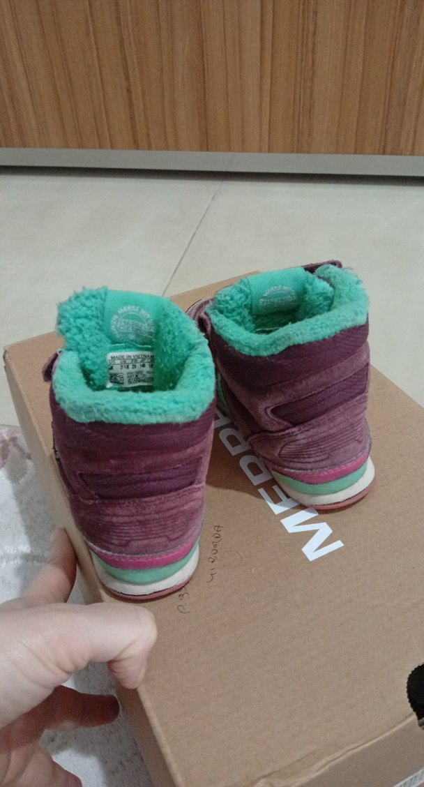 Kız Çocuk Renkli Bağcıksız Spor Ayakkabı - Görsel 4