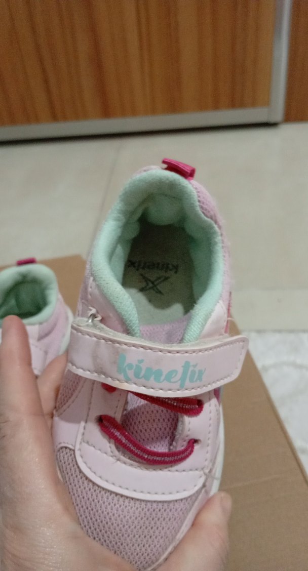 Kız Çocuk Renkli Baskılı Spor Ayakkabı - Görsel 4