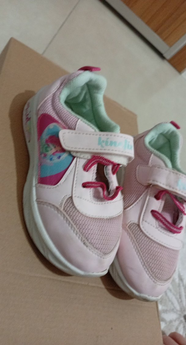 Kız Çocuk Renkli Baskılı Spor Ayakkabı - Görsel 2