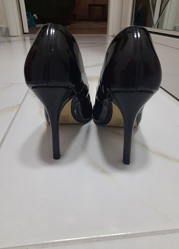 37 Beden siyah Renk Stiletto ayakkabi