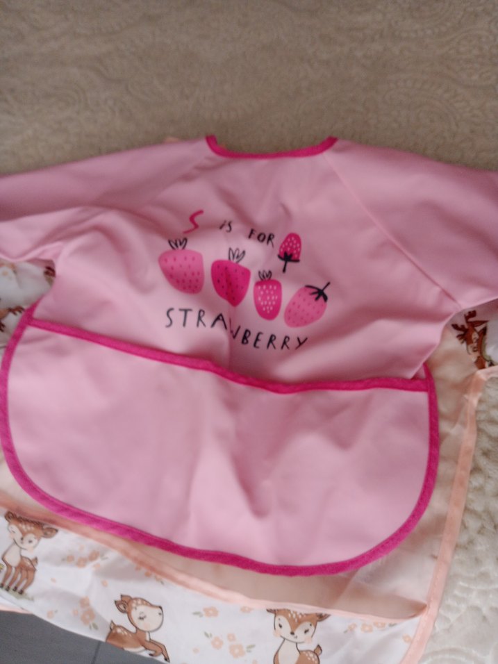 Pembe Baskılı Bebek Önlüğü - Görsel 4