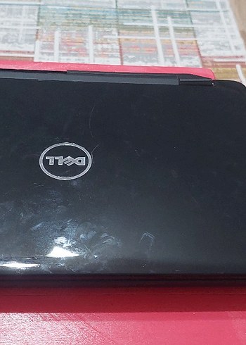 Siyah Dell Laptop