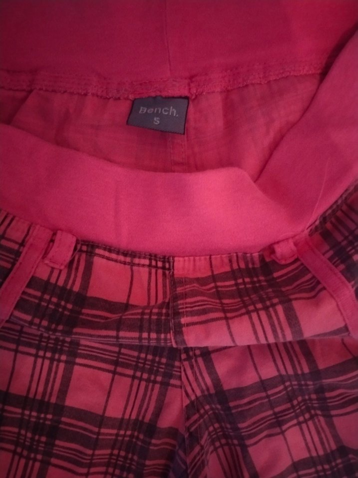 Pembe Kareli Şort - Görsel 3