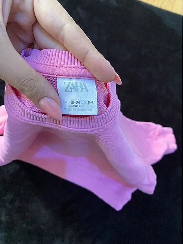 Zara Sweatshırt