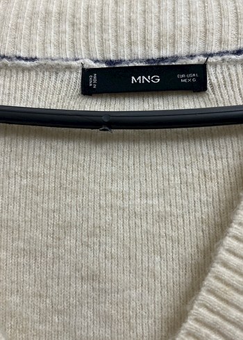 Mango V Yaka Çizgili Beyaz lacivert Örgü Kadın Kazak - Görsel 2