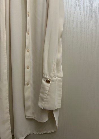 Krem rengi krep kumaş gömlek - Görsel 2