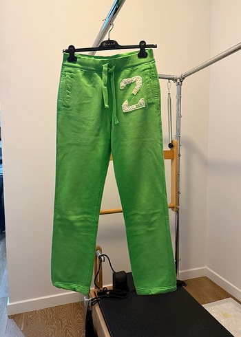 Abercrombie & Fitch m