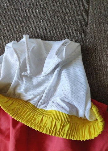 Erkek Çocuk Kırmızı Mayo Şortu - Görsel 4