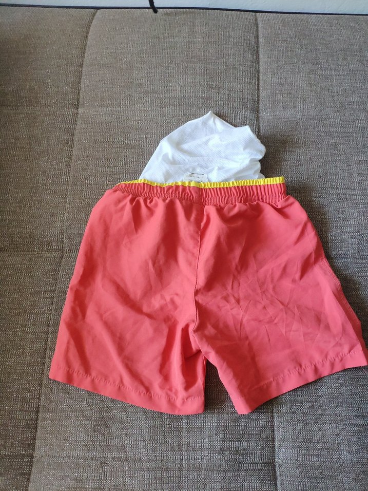 Erkek Çocuk Kırmızı Mayo Şortu - Görsel 5