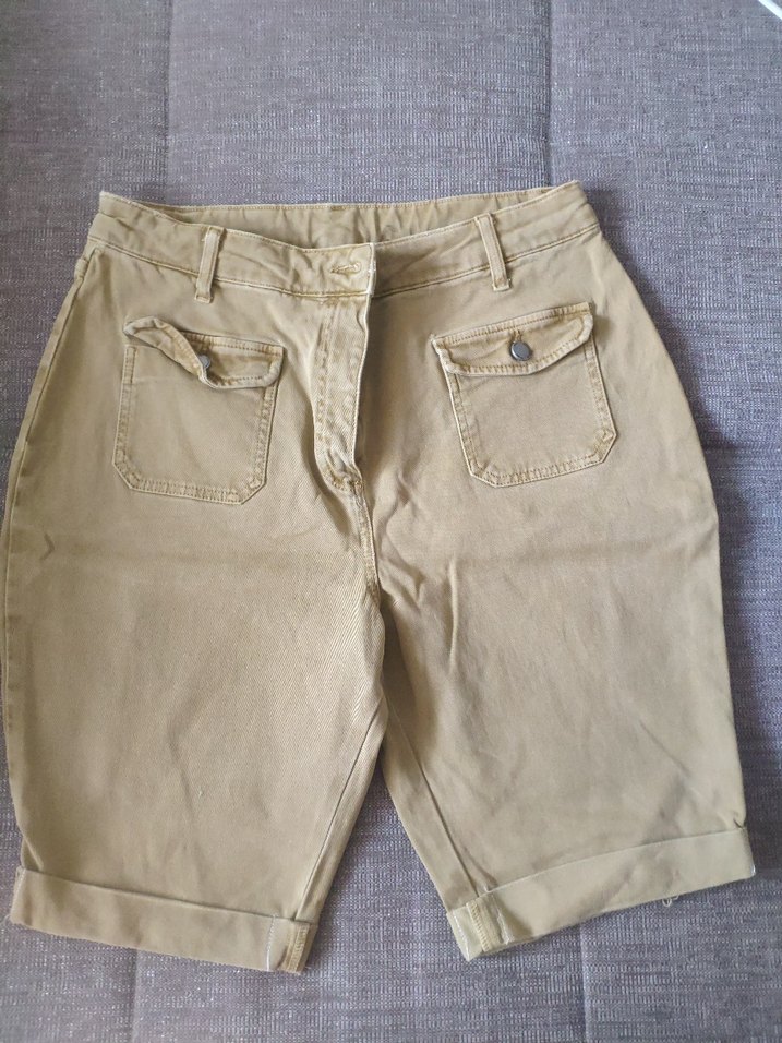 Bej Kadın Bermuda Şort Rahat Kesim - Görsel 2