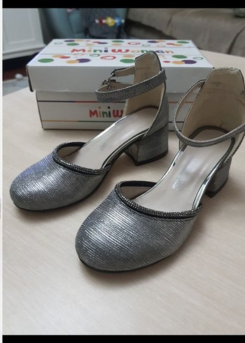 Topuklu Kız Çocuk Ayakkabı - Görsel 4