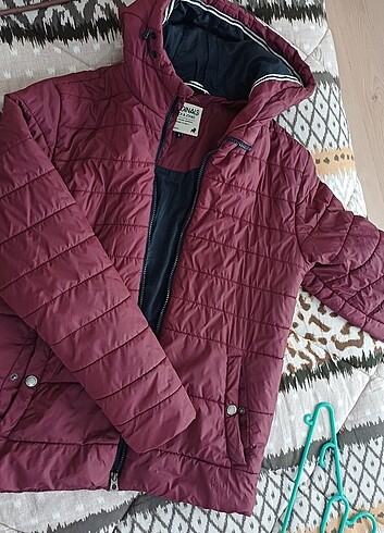 s Beden bordo Renk Mont kaban