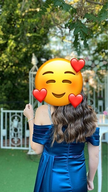 Zara Taş İşlemeli Saten Abiye
