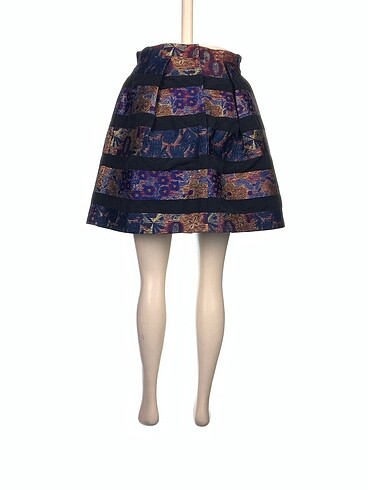 38 Beden H&M Mini Etek %70 İndirimli.