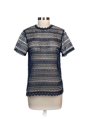 H&M Bluz %70 İndirimli.