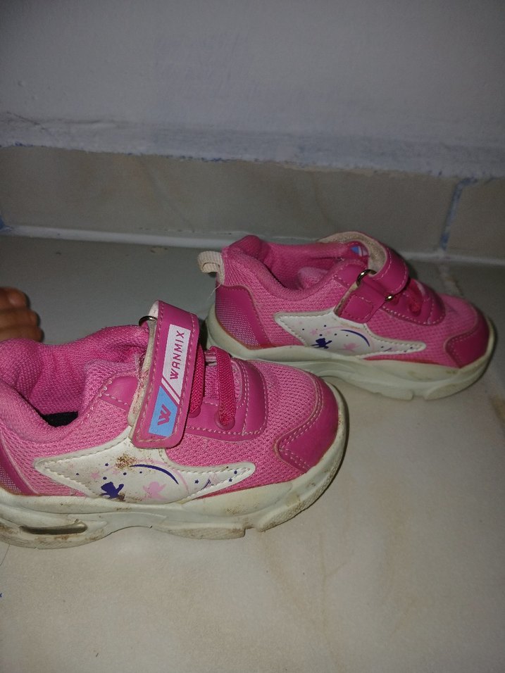 Renkli Baskılı Kız Çocuk Spor Ayakkabı - Görsel 2