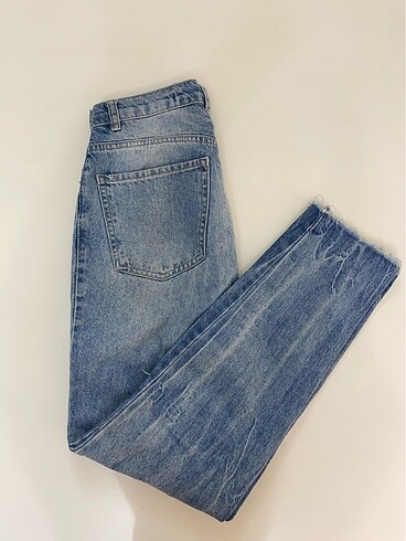 LC Waikiki lcw 26/36 yırtık mon jean