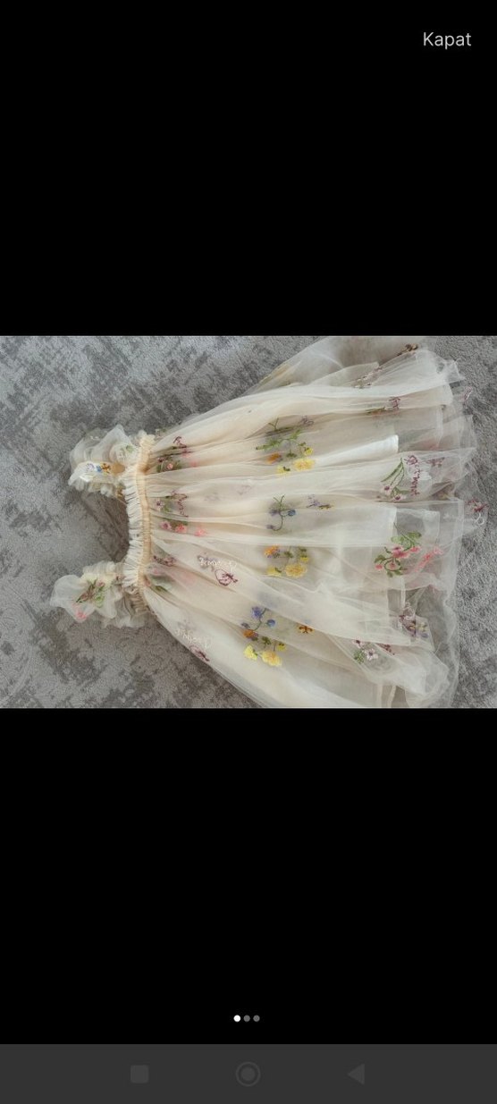 Nakışlı Dantel Kanatlı Kız Elbisesi - Görsel 2