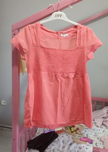 Kısa Kollu Pilili Bluz
