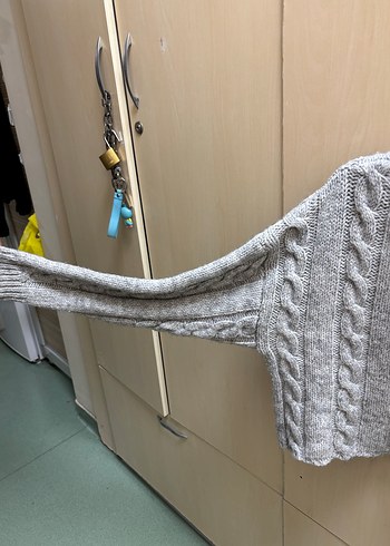 Gri Yüksek Yakalı Örgü Kadın Kazak - Görsel 4