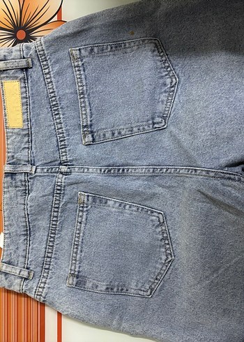 Düğmeli Gri Mini Denim Şort - Görsel 3