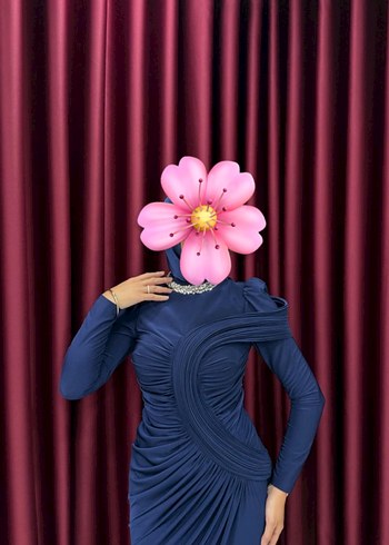 Kiralık Uzun Kollu Drapeli Lacivert Abiye Elbise - Görsel 2