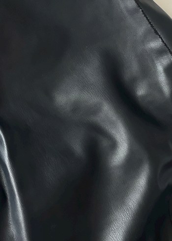 Zara Siyah Deri pantolon - Görsel 4