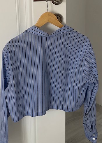 Düğmeli Uzun Kollu Mavi Kadın Gömlek - Görsel 3