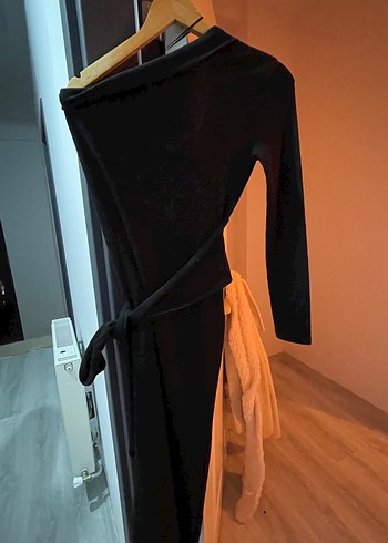 Zara Siyah Uzun Asimetrik Elbise - Görsel 7