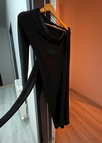 Zara Siyah Uzun Asimetrik Elbise - Görsel 10