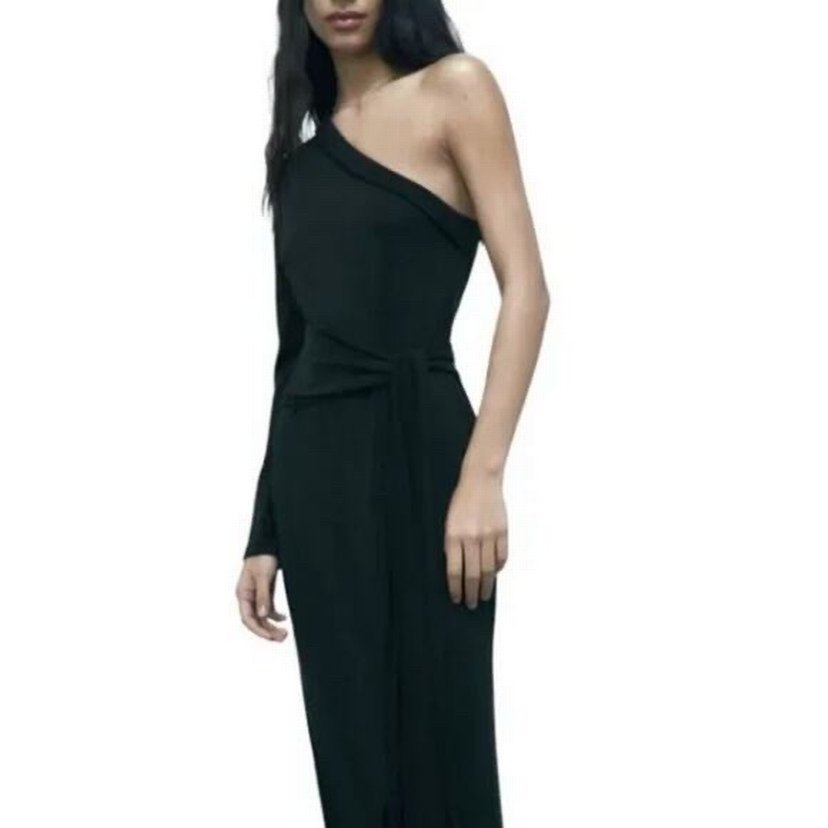 Zara Siyah Uzun Asimetrik Elbise - Görsel 2