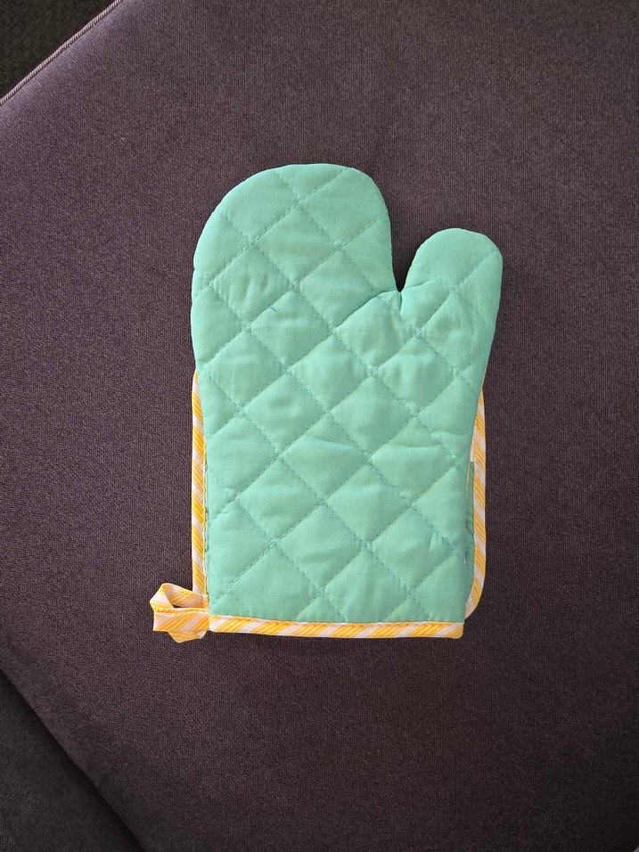 yurt dısından limonlu Fırın Eldiveni ve Tutacak Seti - Görsel 3