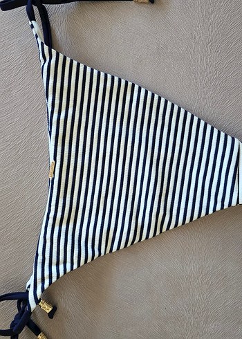 yurt dısından Newyorker Çizgili Beyaz Bağcıklı Bikini Altı - Görsel 5