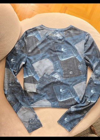 yurt dısından Newyorker Gri Baskılı Denim Görünümlü Kadın Bluz - Görsel 4