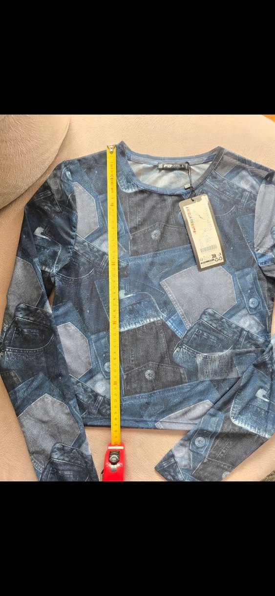 yurt dısından Newyorker Gri Baskılı Denim Görünümlü Kadın Bluz - Görsel 2