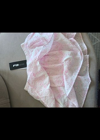 yurt dısından Newyorker Pembe Nakışlı Mini Etek - Görsel 2