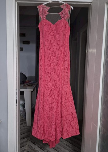 Fuşya Rengi Taş İşlemeli Balık Model Dantelli Abiye Elbise - Görsel 2