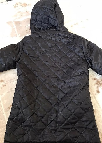 İçi Kırmızı Polar Detaylı Siyah Mont - Görsel 4