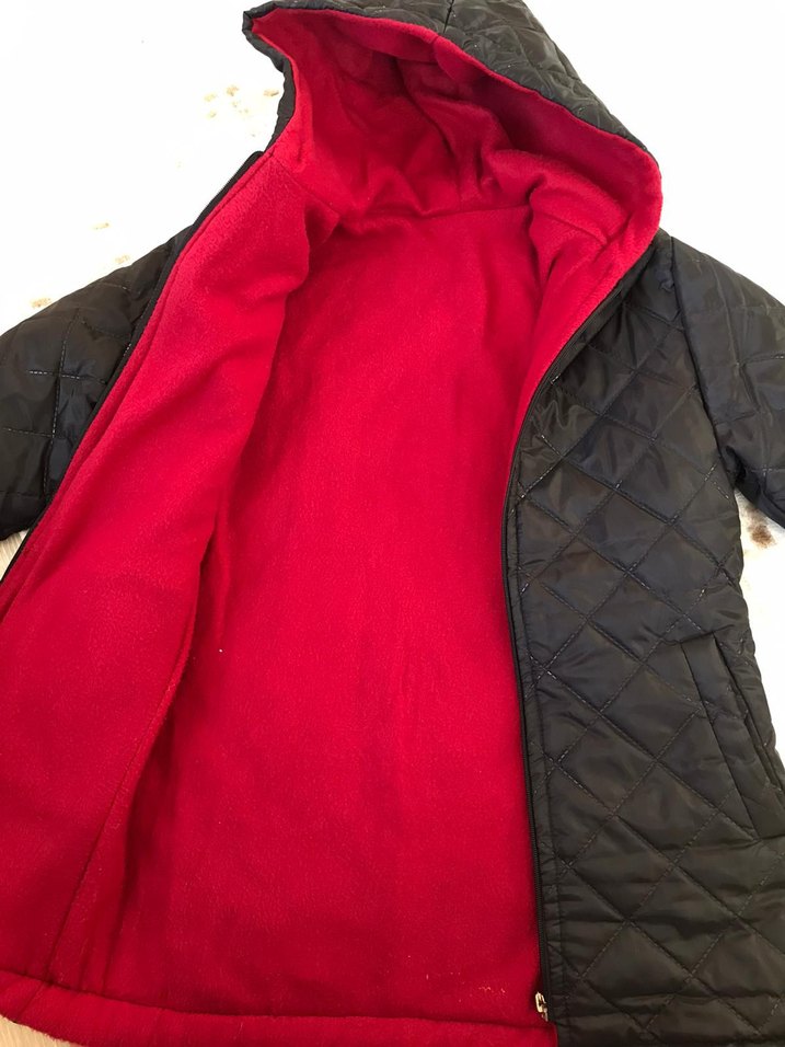İçi Kırmızı Polar Detaylı Siyah Mont - Görsel 2